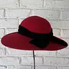 Sombrero Fieltro Rojo Con Cinta De Terciopelo U.S.A. 1980