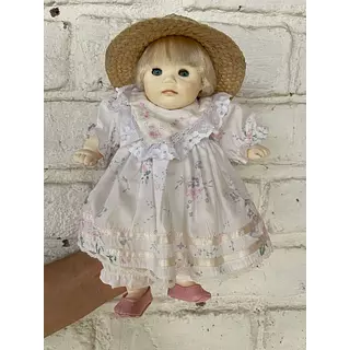 Muñeca Pauline Bjones Jacobsen 1990