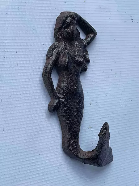 Percha Sirena De Hierro