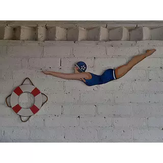 Figura De Bañista Setentera Con Salva Vidas