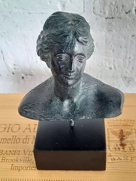 Busto De Afrofita