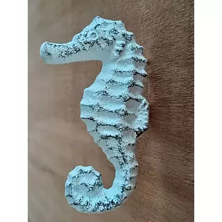 Perilla Metálica Caballito De Mar Color Blanco