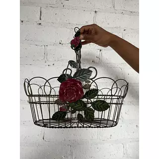 Canasta Metálica Con Rosas