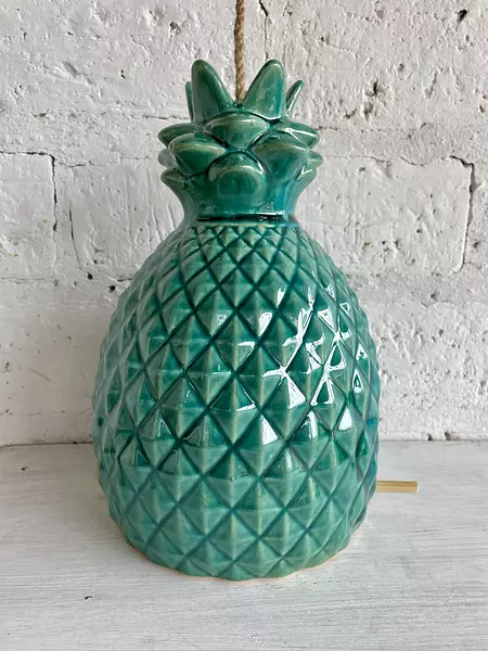 Piña De Porcelana