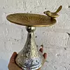 Plato Sobre Pedestal Decorado Con Un Pajarito