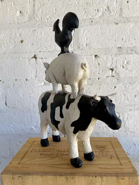 Figura De Granja Vaca, Cerdo Y Gallo