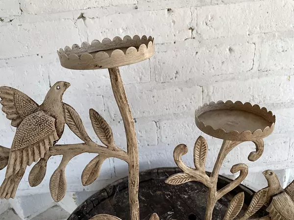 Candelabros Metálicos Con Pájaros Sobre Ramas