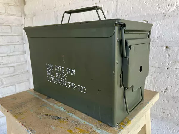 Caja Militar Metálica Extrafuerte Gr Usa 1995