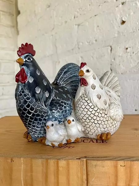 Figura De Gallo Gallina Y Pollitos