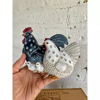 Figura De Gallo Gallina Y Pollitos