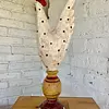 Figura De Gallina Sobre Pedestal