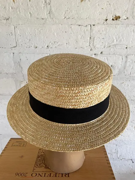 Sombrero De Paja Tipo Canotier Cinta Negra - U.S.A. 2005