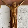 Crucifijo De Madera Y Metal