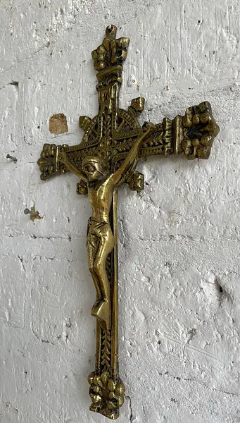 Crucifijo Dorado De Pared Y Crucero Calado - Colombia 1980