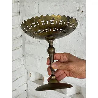 Plato De Bronce Festoneado Con Pedestal - India 1980