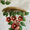 Repisas Con Flores Y Hojas Metálicas - 2000