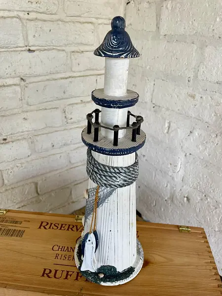 Faro Rústico Con Soga, Red, Peces Y Conchas