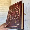 Caja Con Forma De Libro Antiguo - China 2000