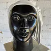 Escultura "Zenaida" De Ana Mercedes Hoyos - Colombia 2014