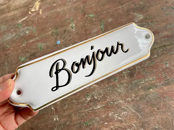 Letrero "Bonjour" En Porcelana