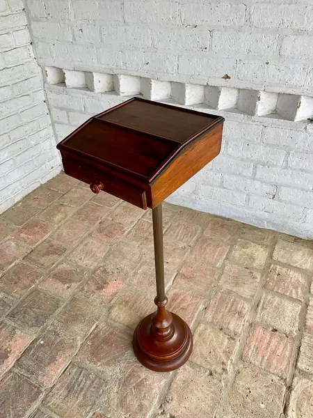 Atril Con Cajón De Cedro - Colombia 1960