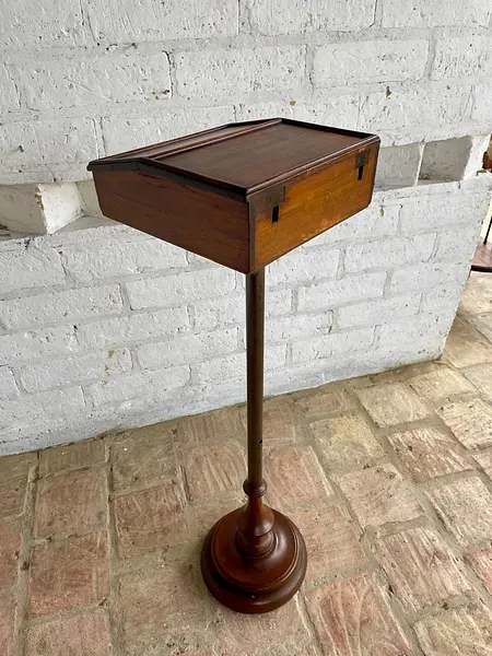 Atril Con Cajón De Cedro - Colombia 1960