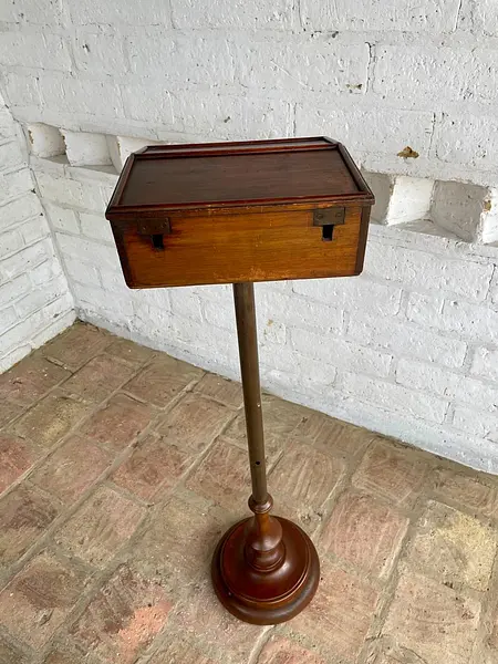 Atril Con Cajón De Cedro - Colombia 1960