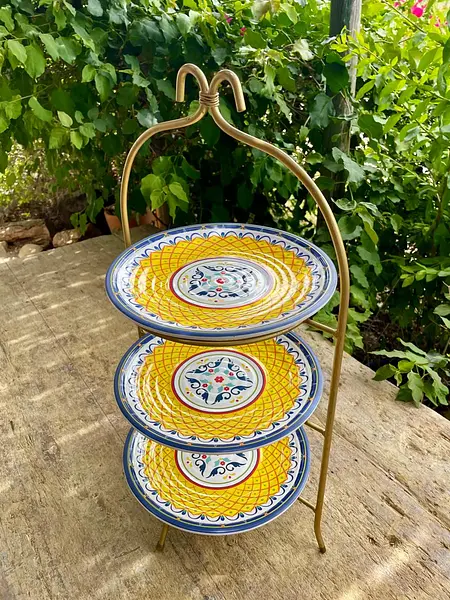 Soporte 3 Niveles Base Metálico Y Platos De Melamina