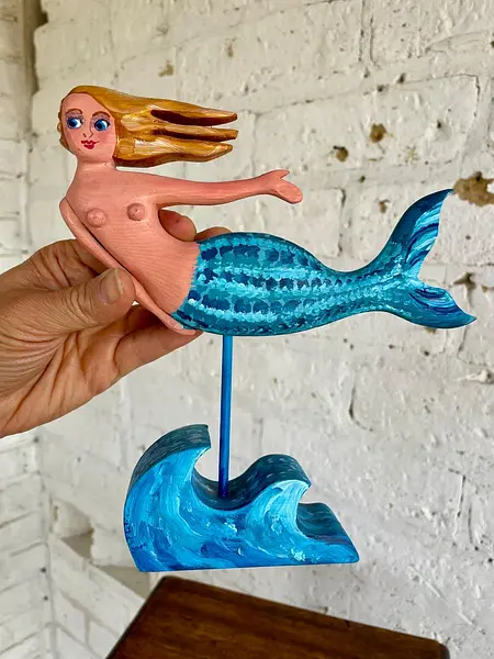 Sirena Artesanal Tallada En Madera