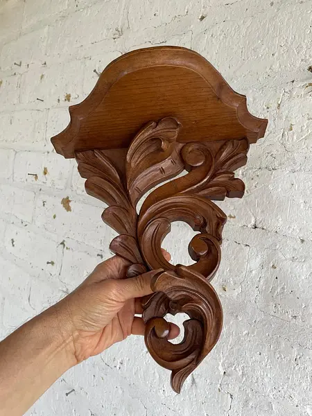 Repisa Tallada En Madera Hojas De Acanto - Ecuador 1990