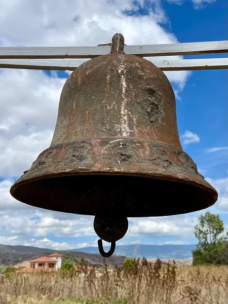 Campana Grande Antigua De Iglesia