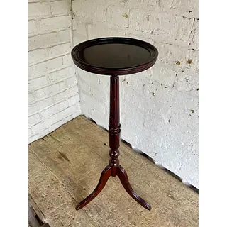 Mesa Auxiliar The Bombay Company - China 1993