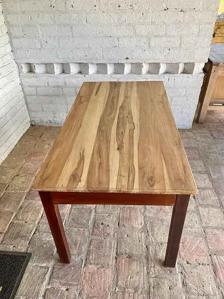 Mesa Rectangular Con Encimera Veteada