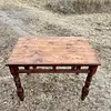 Mesa Clásica Y Patas Torneadas