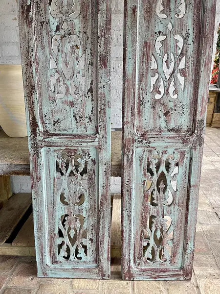 Puerta Rústica 2 Hojas Caladas - Colombia 1920