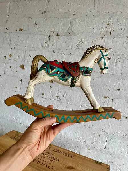 Caballo Balancín Tallado En Madera