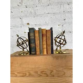 Tranca Libros De Esfera Armilar - Taiwan 1970