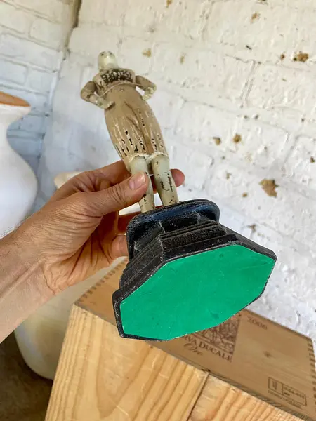 Maniquí Sobre Pedestal Y Brazos Articulados