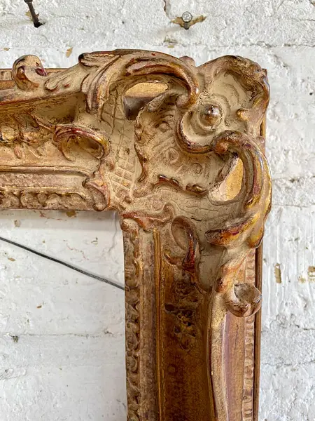 Marco Antiguo De Madera Dorada