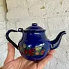 Tetera Mini Esmaltada Con Diseño De Flores - Colombia 1960