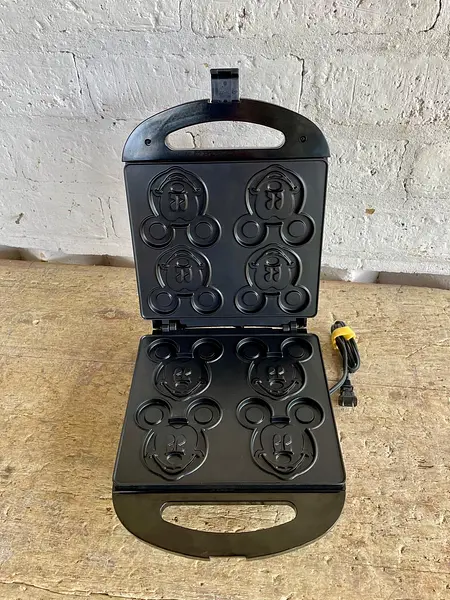 Gofrera Villaware Mickey'S - China Para Disey 2000