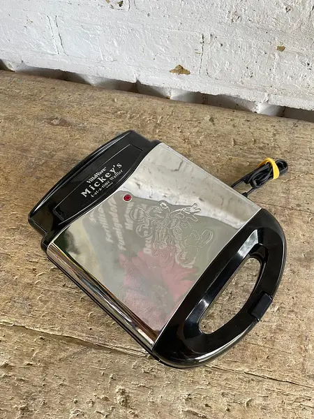 Gofrera Villaware Mickey'S - China Para Disey 2000