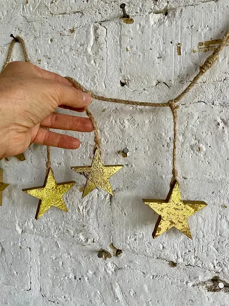 Guirnalda Rústica Con 16 Estrellas De Madera Brillantes