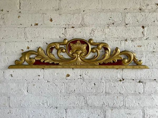 Friso De Madera Tallada