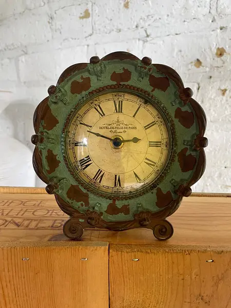 Revisar Reloj De Mesa Silencioso Villa De París