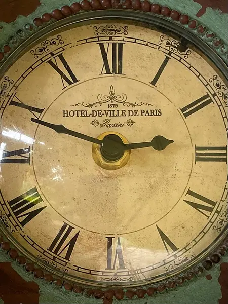 Revisar Reloj De Mesa Silencioso Villa De París