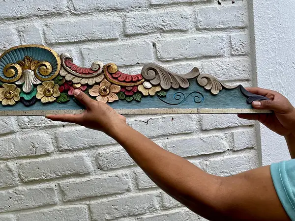 Friso De Madera Tallada Policromada - Ecuador 1995