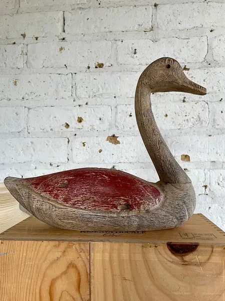 Revisar Pato Rústico Grande Con Acabado Desgastado