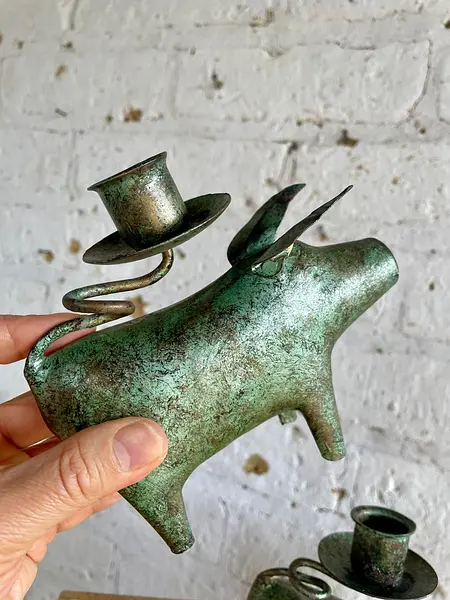 Candelabros X 2 Con Figuras De Cerdo - Indonesia 1990