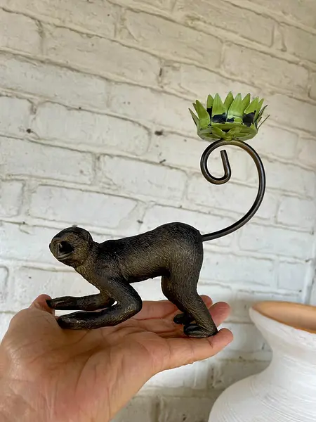 Candelabro Con Forma De Mono